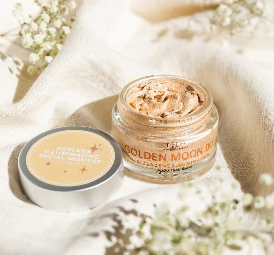 Golden Moon Dip® Illumination Mousse with Retinol + Wrinkle-Targeting Peptides